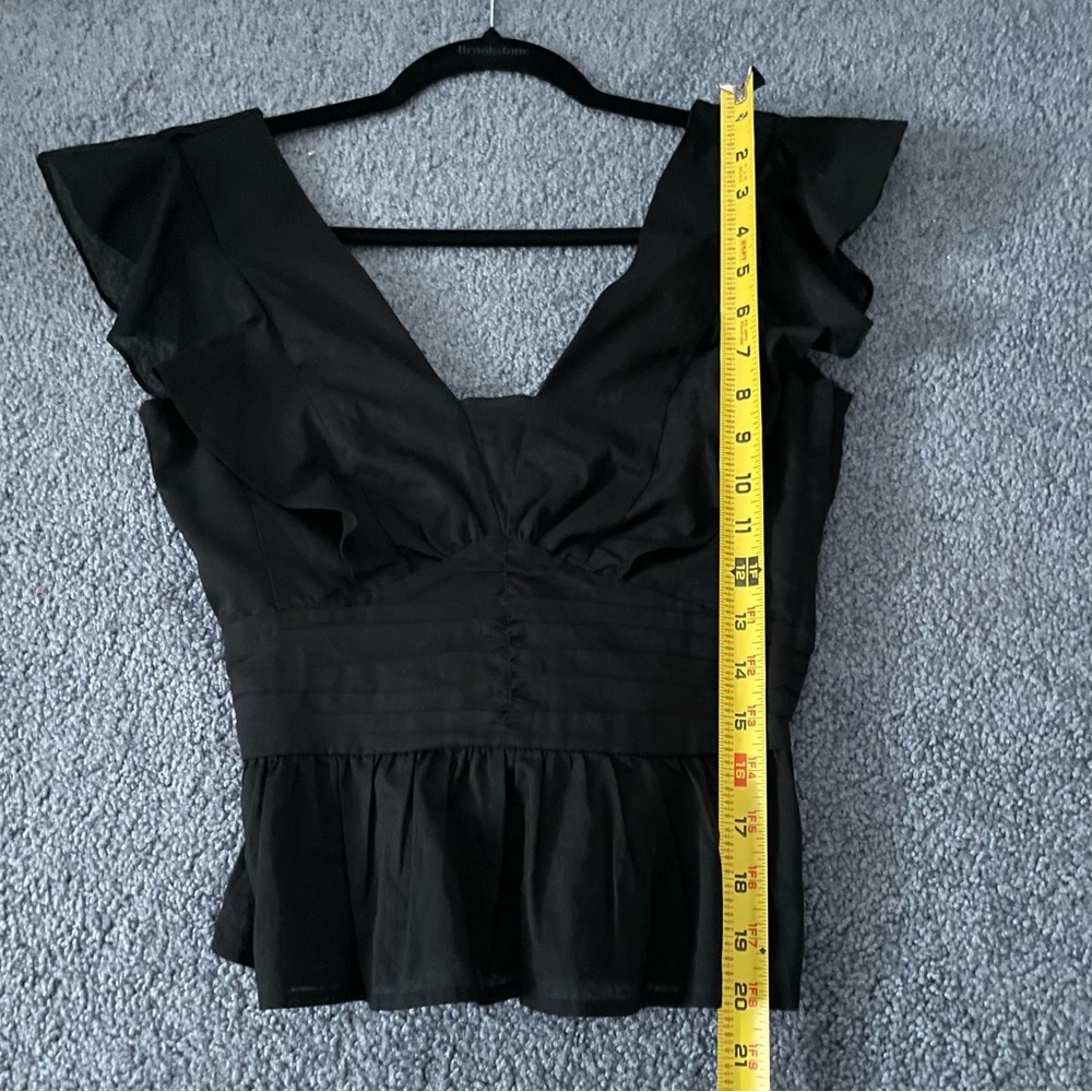 H&M Peplum Blouse  Black Ruffled V-Neck - Women's Size 2 - Picture 4 of 9